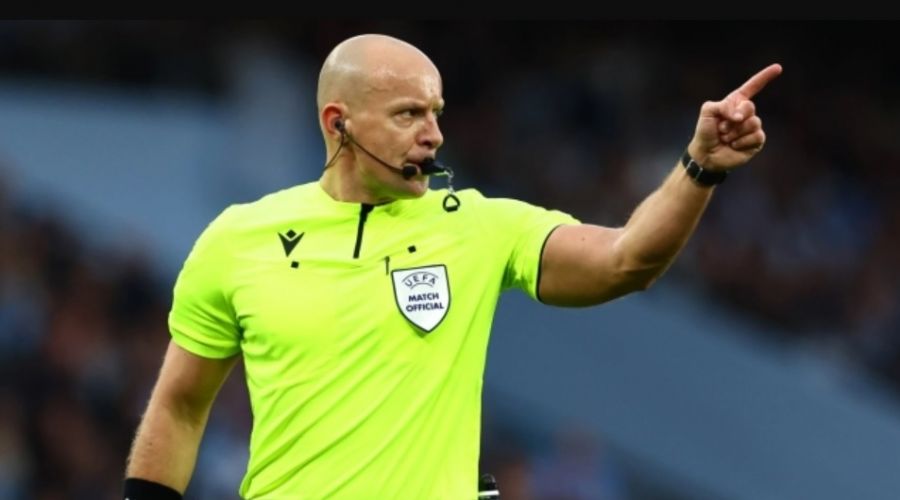 Ο Μαρτσίνιακ, η ακροδεξιά και το δίλημμα της UEFA 