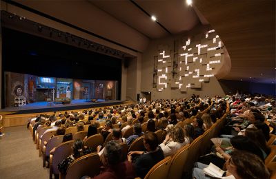 Στην πρεμιέρα της παράστασης «Οι πεταλούδες είναι ελεύθερες»