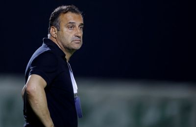 Σακκάς: «Αν πετυχαίναμε το γκολ στο δοκάρι θα ήταν διαφορετικό ματς»