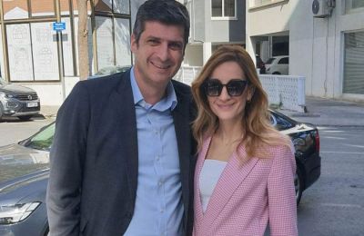 Του ευχήθηκε δημόσια για πρώτη φορά,με αφορμή την ονομαστική του γιορτή