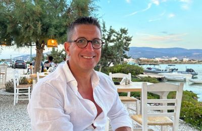 Η τρυφερή ανάρτηση της συζύγου του για τη γιορτή του 