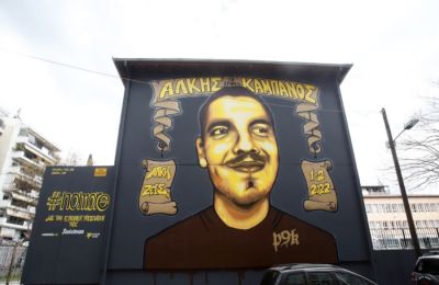 Η Ουάσιγκτον και το Πεκίνο ανταλλάσσουν χτυπήματα με δασμούς
