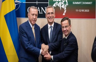 Η Ουάσιγκτον και το Πεκίνο ανταλλάσσουν χτυπήματα με δασμούς