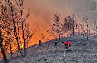Η Ουάσιγκτον και το Πεκίνο ανταλλάσσουν χτυπήματα με δασμούς