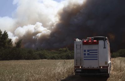 Η Ουάσιγκτον και το Πεκίνο ανταλλάσσουν χτυπήματα με δασμούς