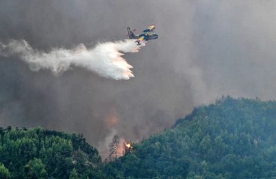 «Περνούν ζωή χαρισάμενη στον λόφο του Προεδρικού και δεν έχουν ιδέα τι αντιμετωπίζουν οι εργαζόμενοι της Κύπρου», σημείωσε ο Γιώργος Κουκουμάς του ΑΚΕΛ