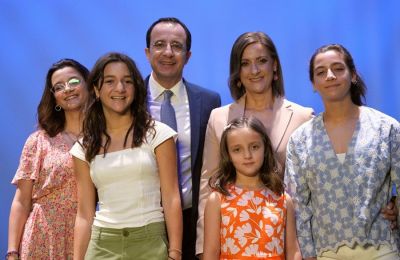 Η τρυφερή ανάρτηση της συζύγου του για τη γιορτή του 