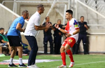 Μπάτακ: «Ευχαριστώ τον κόσμο του ΑΠΟΕΛ»