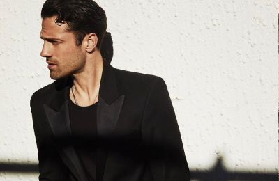 Του ευχήθηκε δημόσια για πρώτη φορά,με αφορμή την ονομαστική του γιορτή