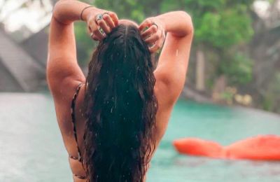 Γλυκερία Γιάκουμου: Βρήκε τον παράδεισο και ποζάρει με σέξι μπικίνι
