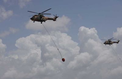 «Περνούν ζωή χαρισάμενη στον λόφο του Προεδρικού και δεν έχουν ιδέα τι αντιμετωπίζουν οι εργαζόμενοι της Κύπρου», σημείωσε ο Γιώργος Κουκουμάς του ΑΚΕΛ