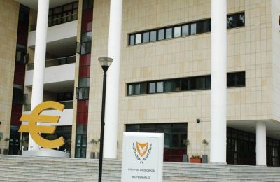 Πυροβολεί... Σιζόπουλο ο Παπαδάκης: «Τα γνωστά του μασκαραλίκια»  