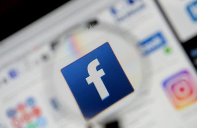 «Πού μπορώ να δειπνήσω με τους φίλους μου απόψε;»