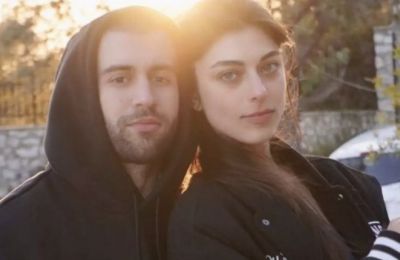 Του ευχήθηκε δημόσια για πρώτη φορά,με αφορμή την ονομαστική του γιορτή