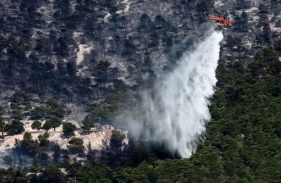 Ειδικός ανάγνωσης χειλιών αποκάλυψε τι είπε ο Τραμπ στον Μακρόν