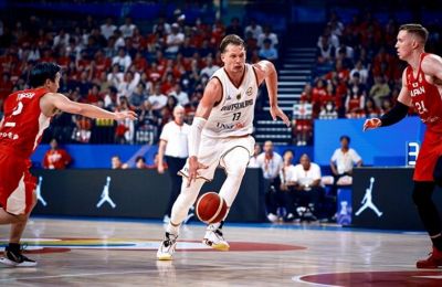 Νίκησαν τους Μάβερικς και παίζουν στα playoffs με τους Θάντερ