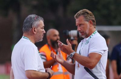 Συγκρίνουν Καμπελά με... Βαλμπουενά 