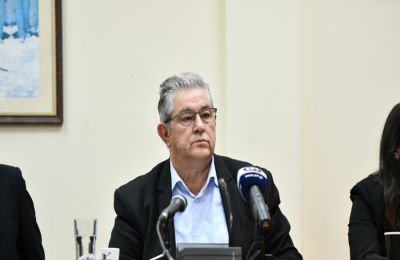Η Ουάσιγκτον και το Πεκίνο ανταλλάσσουν χτυπήματα με δασμούς