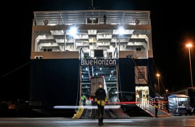 Η Ουάσιγκτον και το Πεκίνο ανταλλάσσουν χτυπήματα με δασμούς