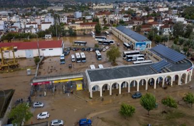 Η Ουάσιγκτον και το Πεκίνο ανταλλάσσουν χτυπήματα με δασμούς