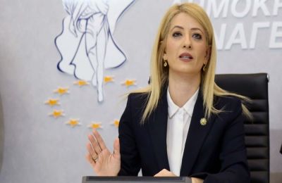 Πάει κατεχόμενα ο Ερντογάν για την μαντήλα 