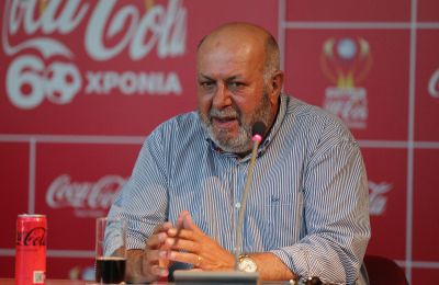 Βλέπει Ανόρθωση ο Απόστολος