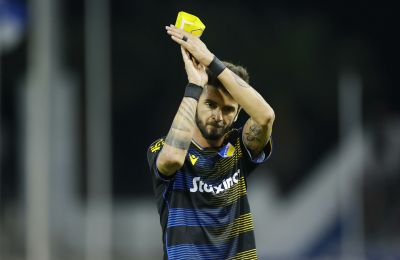 Ελ Αραμπί: Κάποιοι με ραβδιά, άλλοι με... πιστόλια