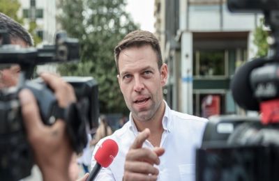 Η Ουάσιγκτον και το Πεκίνο ανταλλάσσουν χτυπήματα με δασμούς