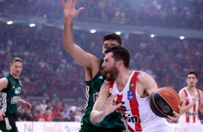Τέλος ο Μένσα από τον Ολυμπιακό