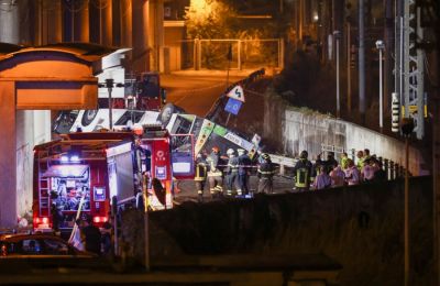 Τρομακτικό ατύχημα σε αγώνα με ταχύπλοα - Σκάφος εκτοξεύτηκε στον αέρα