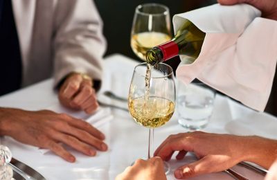 Ποιες είναι οι απαιτήσεις της συγκεκριμένης θέσης εργασίας 