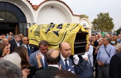 Κατακόκκινο το ΣΕΦ με Ρεάλ