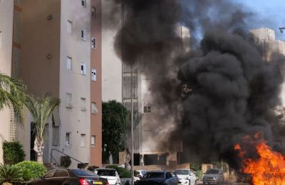 Η Ουάσιγκτον και το Πεκίνο ανταλλάσσουν χτυπήματα με δασμούς