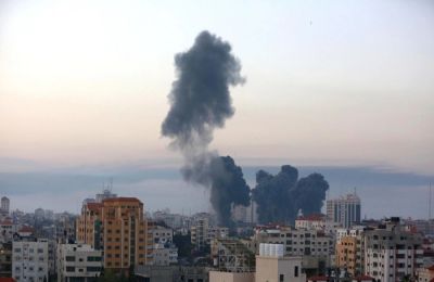 Η Ουάσιγκτον και το Πεκίνο ανταλλάσσουν χτυπήματα με δασμούς
