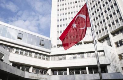 Το καταστατικό της ΕΔΕΚ, σε περίπτωση παραίτησης του Προέδρου του κόμματος, προβλέπει προκήρυξη από την Κεντρική Επιτροπή, εντός 40 ημερών, εκλογών για την ανάδειξη νέου Προέδρου