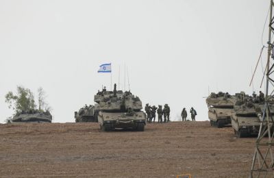 Η Ουάσιγκτον και το Πεκίνο ανταλλάσσουν χτυπήματα με δασμούς