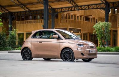 To FIAT 500e στέφθηκε για τρίτη χρονιά ως το «Καλύτερο Μικρό Ηλεκτρικό Αυτοκίνητο»