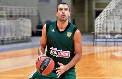 Μπαίνει στην αποστολή για Φενέρμπαχτσε ο Σλούκας
