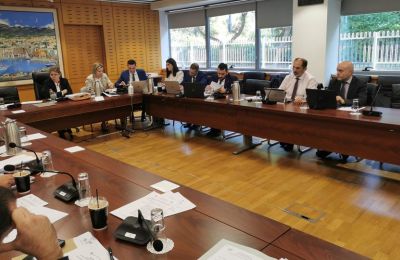 Πάει κατεχόμενα ο Ερντογάν για την μαντήλα 