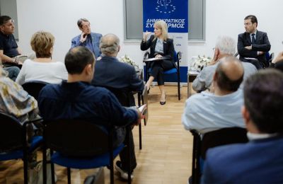 Πάει κατεχόμενα ο Ερντογάν για την μαντήλα 