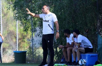 Ομόνοια-ΑΕΚ: Κλικ από τις κερκίδες (pics)