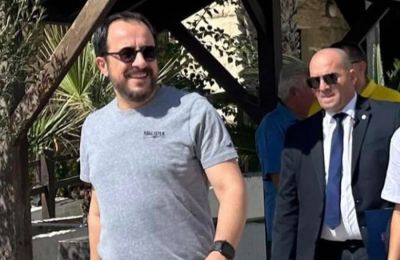 Του ευχήθηκε δημόσια για πρώτη φορά,με αφορμή την ονομαστική του γιορτή
