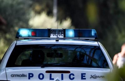 Άγρια συμπλοκή οπαδών ΠΑΟΚ και Άρη στη Θεσσαλονίκη