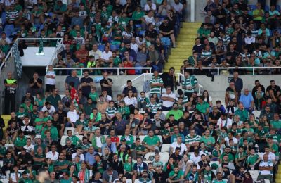 Ανατριχίλα... YNWA