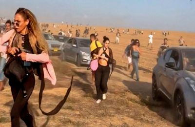 Η Ουάσιγκτον και το Πεκίνο ανταλλάσσουν χτυπήματα με δασμούς