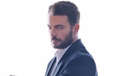 Του ευχήθηκε δημόσια για πρώτη φορά,με αφορμή την ονομαστική του γιορτή