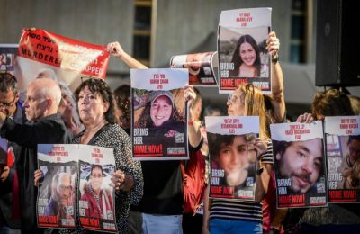 Δείτε βίντεο από την επιχείρηση διάσωσής τους / Photo: AP