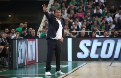 Βεζένκοφ: «Αν παίξουμε όπως στο δεύτερο, θα έχουμε πρόβλημα»