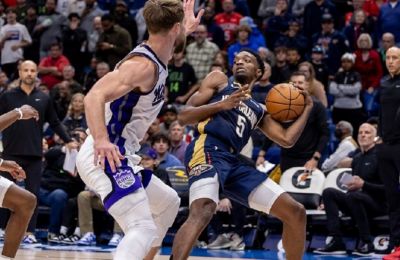 Στα playoffs του NBA οι Χιτ, με «τριαντάρη» Χέρο