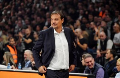 «Ρωτήστε στην Εφές αν έχω βάλει κάμερα σε αντίπαλη προπόνηση»